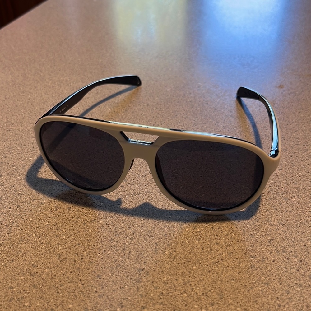 Costa Seapoint Polarizard Sunglasses